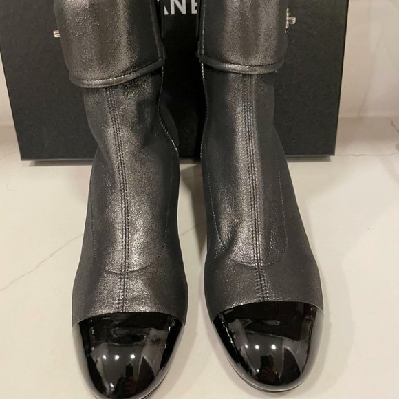 CHANEL 20C Stretch Iridescent Leather CC Logo Ankle Booties Boots Heels - Picture 5 of 12